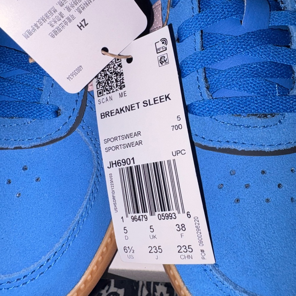 Adidas Breaknet Sleek NIB Blue & Pink Athletic Sneakers with Gum Sole 6.5 Women - Picture 6 of 15